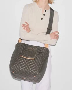 MZ Wallace Metro|Fitness|The Metro Tote® Deluxe - Medium MagnetRec